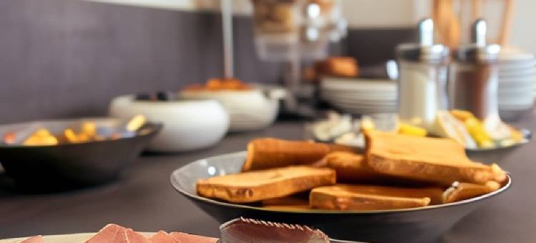 小佩里耶(Hotel le Petit Perier)图片