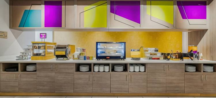 科罗拉多斯普林斯机场希尔顿惠庭套房酒店(Home2 Suites by Hilton Colorado Springs Airport)图片