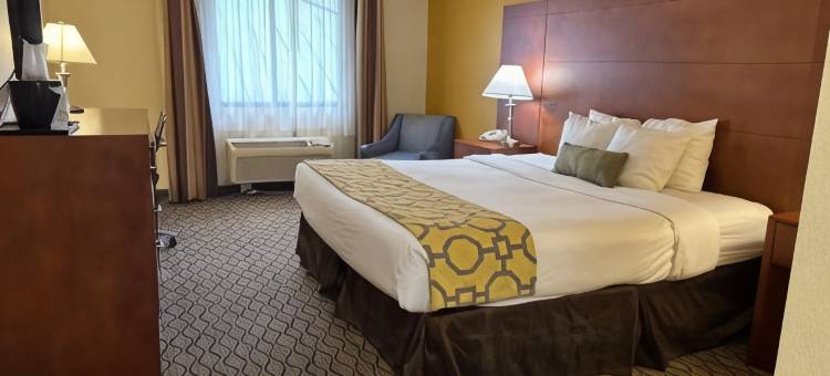 米沙沃卡-南本德地区呗盟套房酒店(Baymont by Wyndham Mishawaka South Bend Area)图片