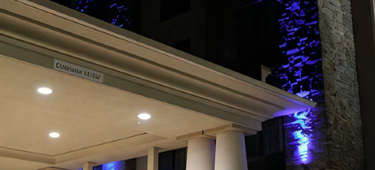 智选假日套房酒店亨茨维尔机场(Holiday Inn Express & Suites Huntsville Airport)图片