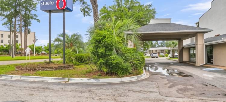 6号汽车旅馆萨默维尔，南卡罗来纳州 – 杜鹃广场(Motel 6 Summerville, SC Charleston)图片