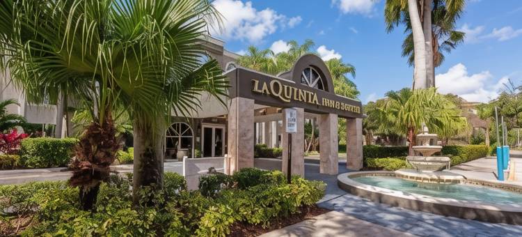 科勒尔斯普林斯南拉昆塔温德姆套房酒店(La Quinta Inn & Suites by Wyndham Coral Springs South)图片