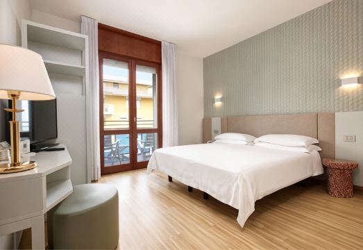 Hotel Croce di Malta Hotel Overview