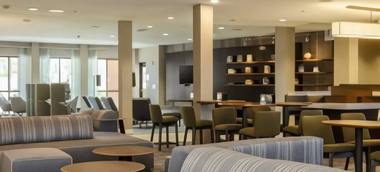 罗斯维尔商业街廊购物中心/溪边山岭大道万豪万怡酒店(Courtyard Roseville Galleria Mall/Creekside Ridge Drive)图片