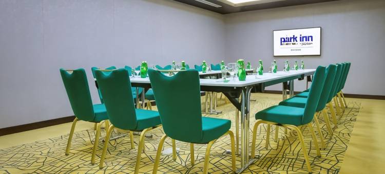 达曼丽柏酒店(Park Inn by Radisson Dammam)图片