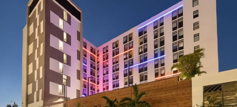 迈阿密阿文图拉雅乐轩酒店(Aloft Miami Aventura)图片