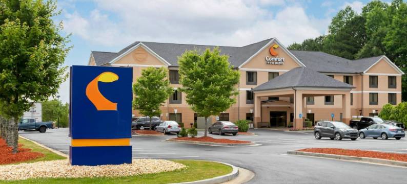桃树角落舒适套房酒店(Comfort Inn & Suites Peachtree Corners)图片