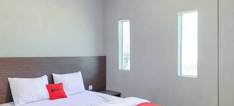 红门酒店普拉斯@D San布阿巴图公寓(RedDoorz Plus @ D San Residence Buah Batu)图片