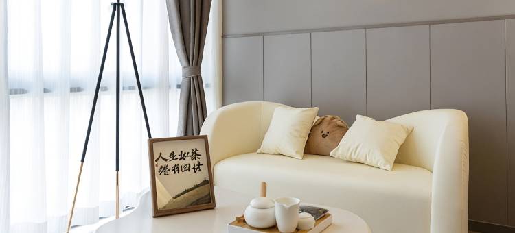 天壹·全景智能酒店(重庆江北国际机场中央公园地铁站店)图片