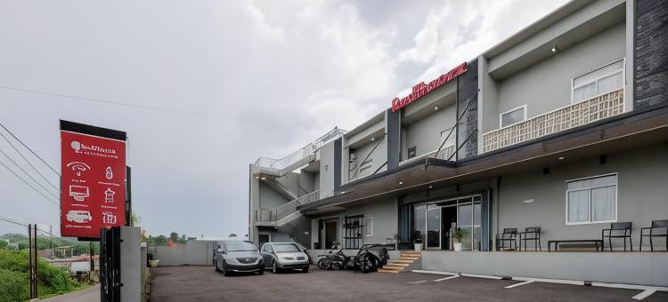 红多兹酒店-近冼都环路出口收费站(RedDoorz Near Exit Toll Sirkuit Sentul)图片