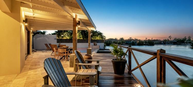 Luxury Villa Overlooking the Laguna Marina图片