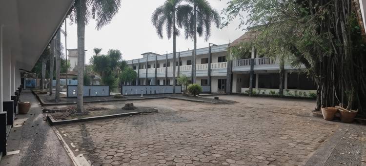 RedDoorz Plus at Hotel Sofia Pangandaran图片