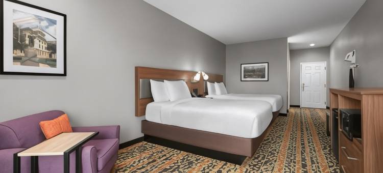 贝尔顿南坦普尔拉昆塔温德姆套房酒店(La Quinta Inn & Suites by Wyndham Belton - Temple South)图片