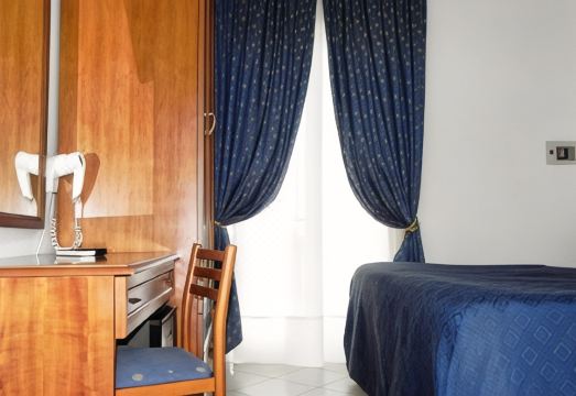 Mare Blu Resort Hotel Overview