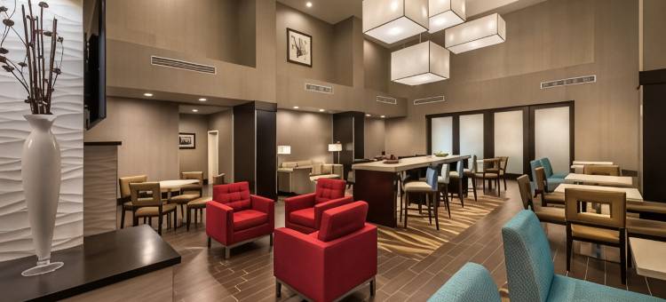 内华达里诺西欢朋套房酒店(Hampton Inn & Suites Reno West, NV)图片