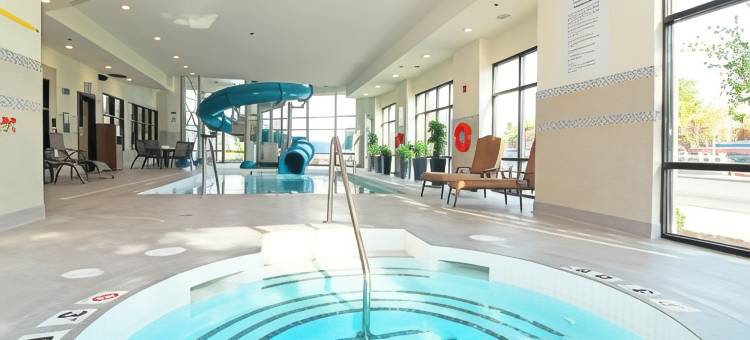 智选假日套房卡尔加里净重汽车旅馆村(Holiday Inn Express & Suites Calgary NW - University Area)图片