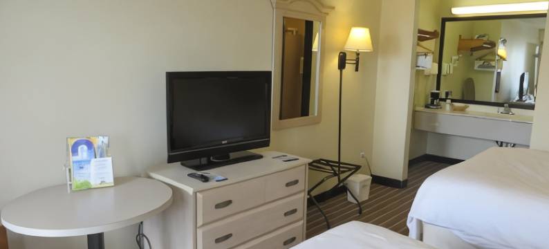 普兰菲尔德温德姆戴斯酒店(Days Inn by Wyndham Plainfield)图片