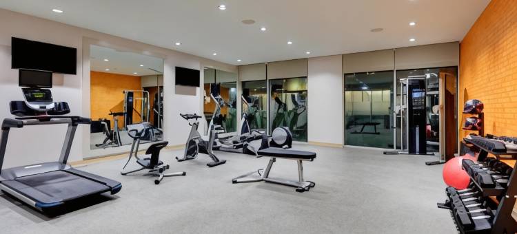 来柯维拉昆塔温德姆套房酒店(La Quinta Inn & Suites by Wyndham Lakeway)图片