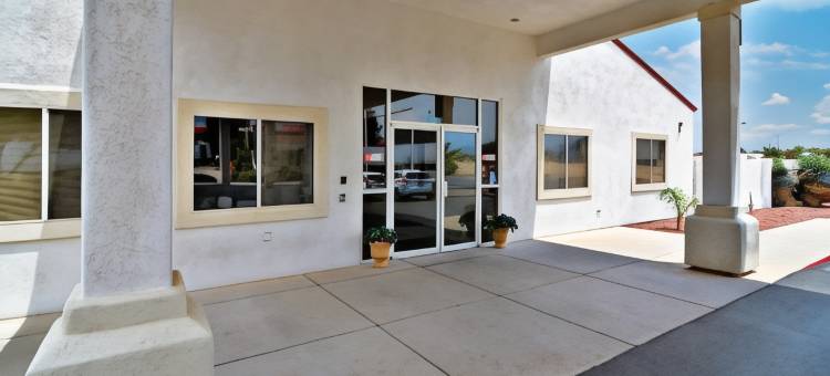 亚利桑那本森 6 号汽车旅馆(Motel 6 Benson, AZ)图片