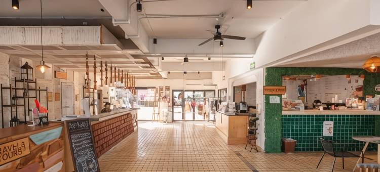 尼罗河坎昆酒店区塞丽娜酒店(Nílu Cancún Zona Hotelera by Selina)图片