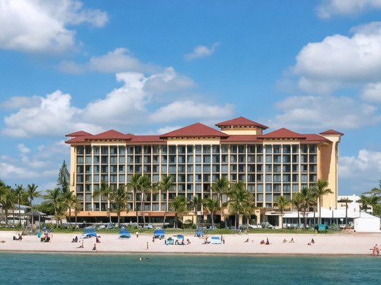 迪尔菲尔德海滩温德姆度假酒店