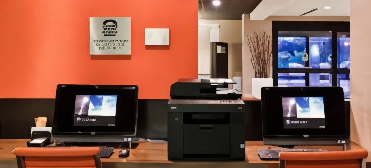 南本德米沙沃卡万怡酒店(Courtyard Mishawaka-University Area)图片