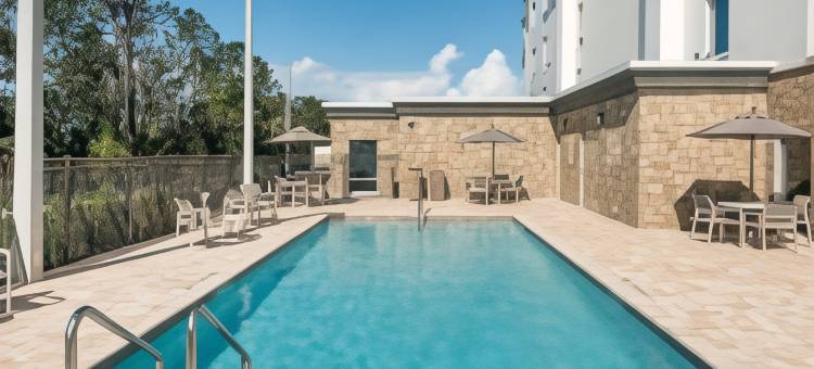 西墨尔本棕榈湾路欢朋套房酒店(Hampton Inn & Suites West Melbourne-Palm Bay Road)图片