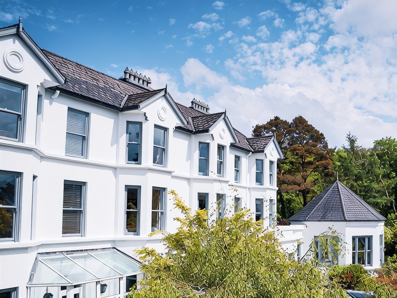 Seaview House Hotel Over view