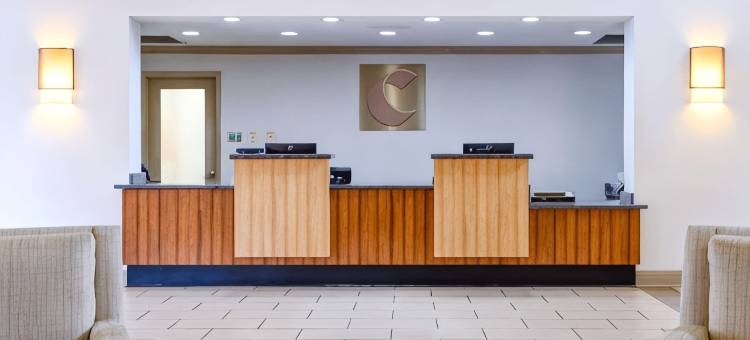 康福特套房巴吞鲁日南部I-10(Comfort Suites Baton Rouge South I-10)图片