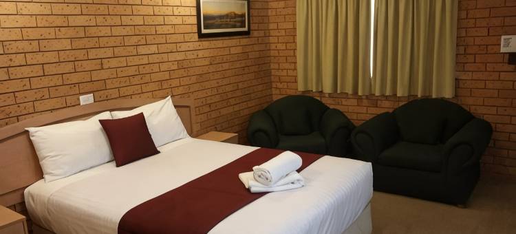 欧弗兰德汽车旅馆(Overlander Motor Lodge)图片