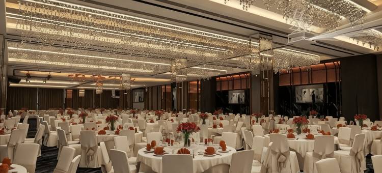 The Everly Lhesson Kuching图片