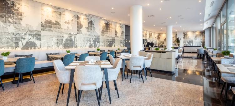 伊鲁尼阿尔卡拉北部酒店(Ilunion Alcalá Norte)图片