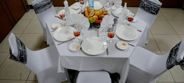 拉法赖斯雅温得酒店(Hotel la Falaise Yaounde)图片