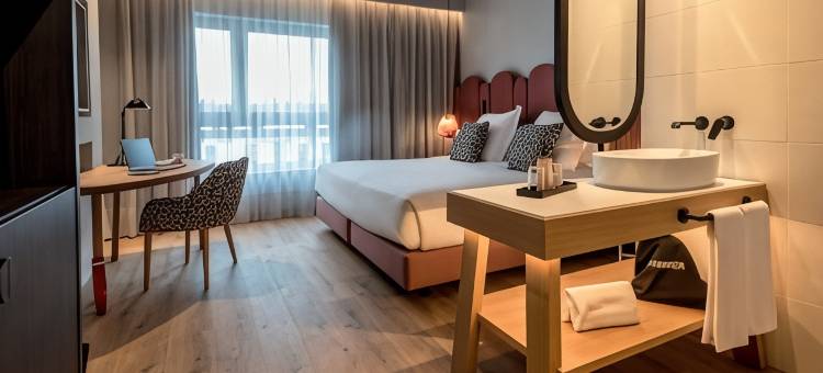 卢戈市中心美居酒店(Mercure Lugo Centro)图片