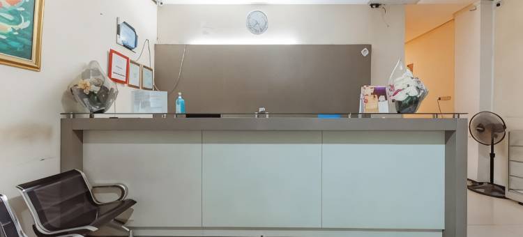 红门酒店-近帕萨尔塔拉蓬斯灵班加马辛(RedDoorz near Pasar Tarapung Siring Banjarmasin)图片