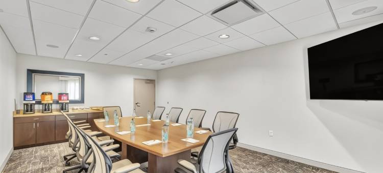 基诺沙欢朋套房酒店(Hampton Inn & Suites by Hilton Kenosha Pleasant Prairie)图片