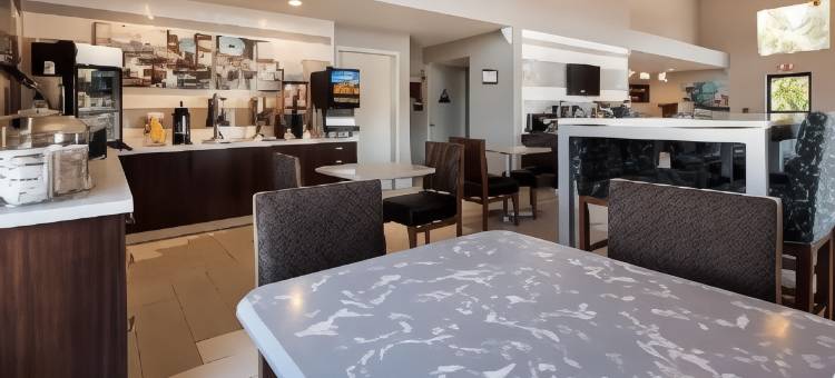 杏黄贝斯特韦斯特酒店(Best Western Apricot Inn)图片