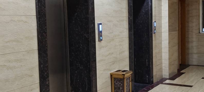 钟楼恋家公寓(竹笆市分店)图片