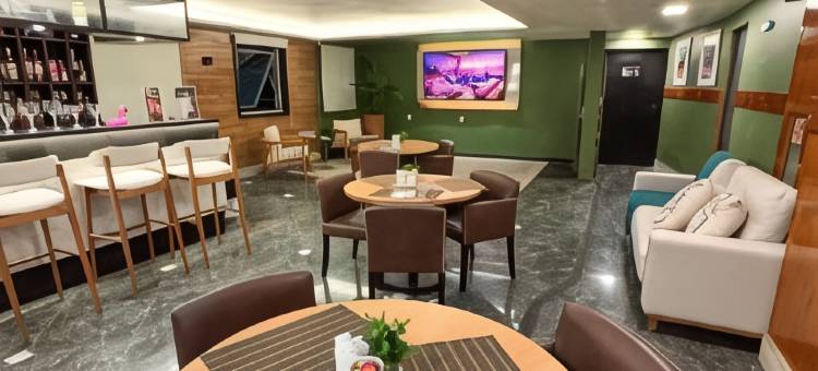 马卡埃皇家城市酒店(Royal Urban Macaé Hotel)图片