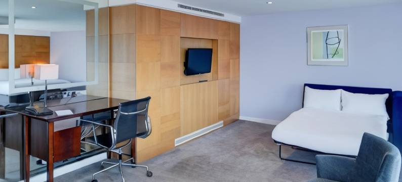 Dancenter near Stoke On Trent图片