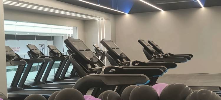 蓝调酒店(北碚西南大学地铁站店)图片