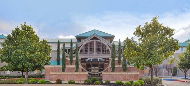 中央埃尔克格罗夫智选假日酒店及套房 - 99号公路 by IHG(Holiday Inn Express & Suites ELK GROVE CENTRAL - HWY 99 by IHG)图片