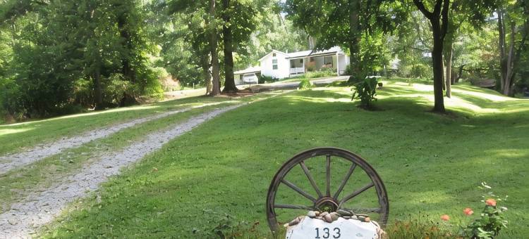 Country Farmhouse, Visit Family, Bristol Casino, Hiking/Biking, Relocating Here图片