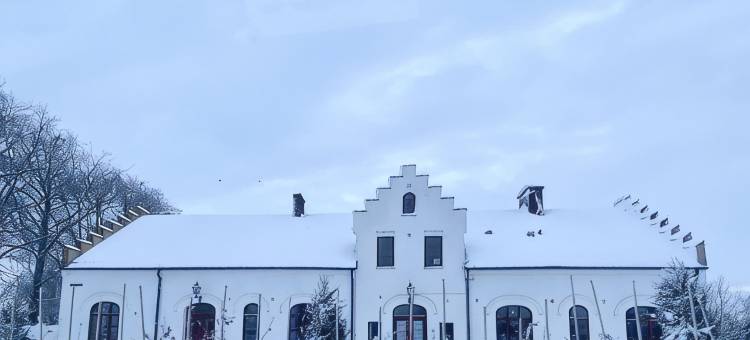 奥斯特伦白屋民宿(Vita Huset på Österlen)图片