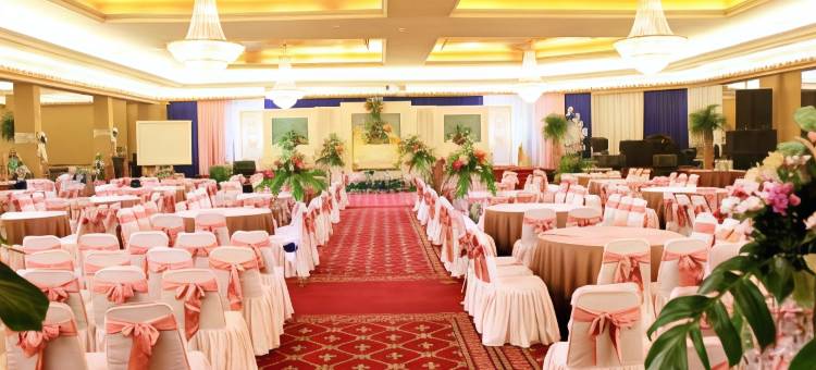 多巴湖国际酒店(Danau Toba Hotel International)图片