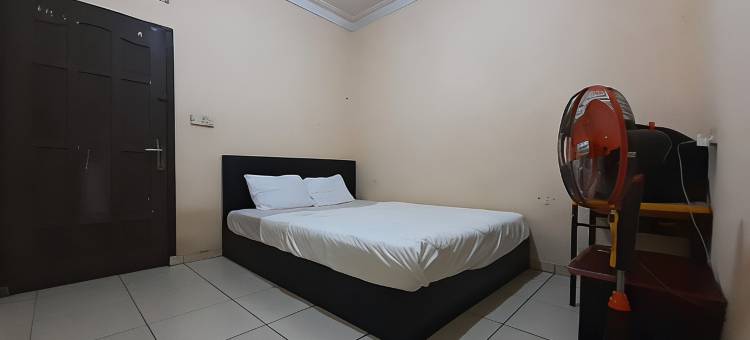 SPOT ON 93428 松树贾亚伊斯兰教住宿靠近阿玛丽利斯公园北干巴鲁(SPOT ON 93428 Pinus Jaya Syariah)图片