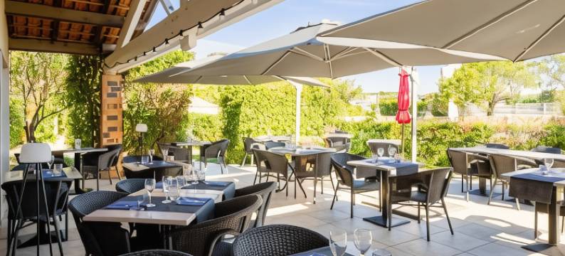 贝济耶东帕维隆原创城市酒店(The Originals City, Hôtel le Pavillon, Béziers Est)图片