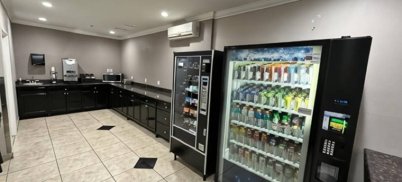 Super 8 by Wyndham Mesa Downtown Near Convention Center(Super 8 by Wyndham Mesa Downtown Near Convention Center)图片