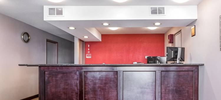 富兰克林南伊克诺旅馆(Econo Lodge)图片