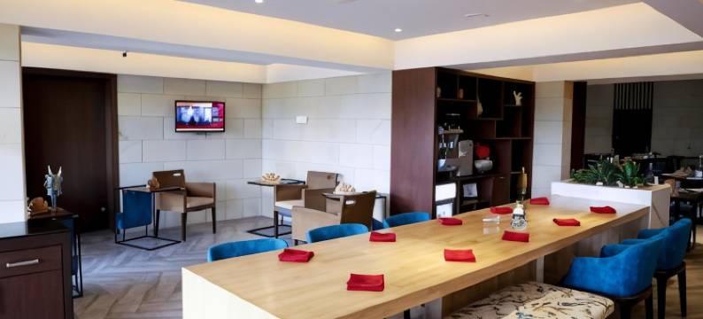 皇家兰花金色套房酒店(Royal Orchid Golden Suites Pune)图片